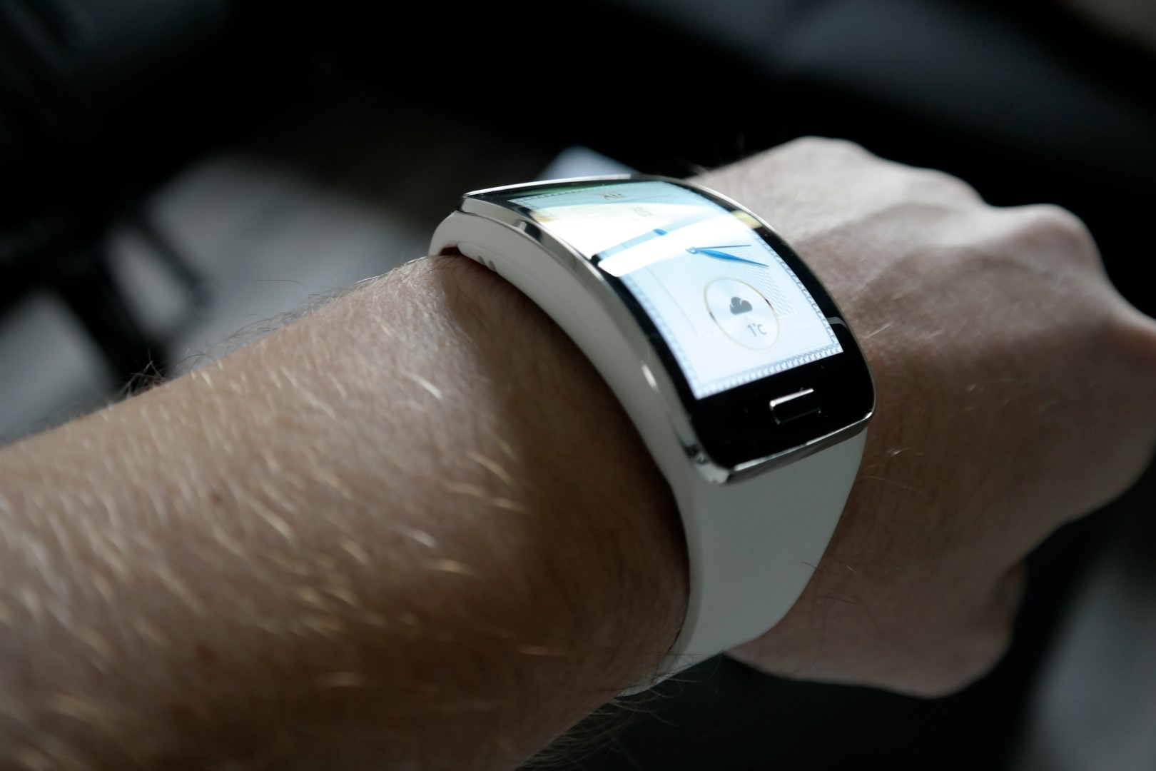 Samsung gear 750 sales